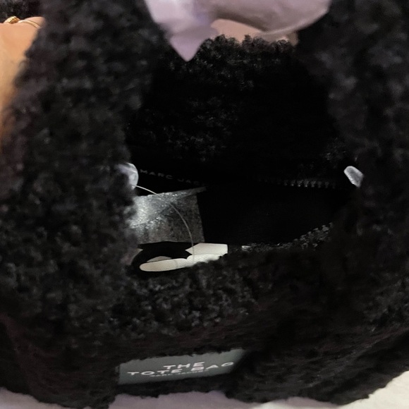 Marc Jacobs Mini Teddy black bag - Picture 6 of 10